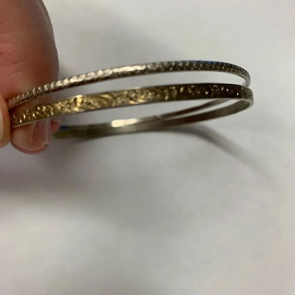 2 Bangle Bracelets - Picture 2 of 4